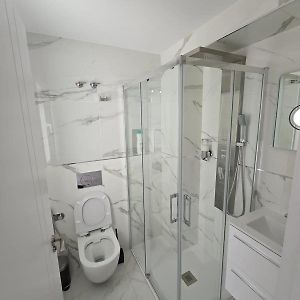 Habitación con Cama King